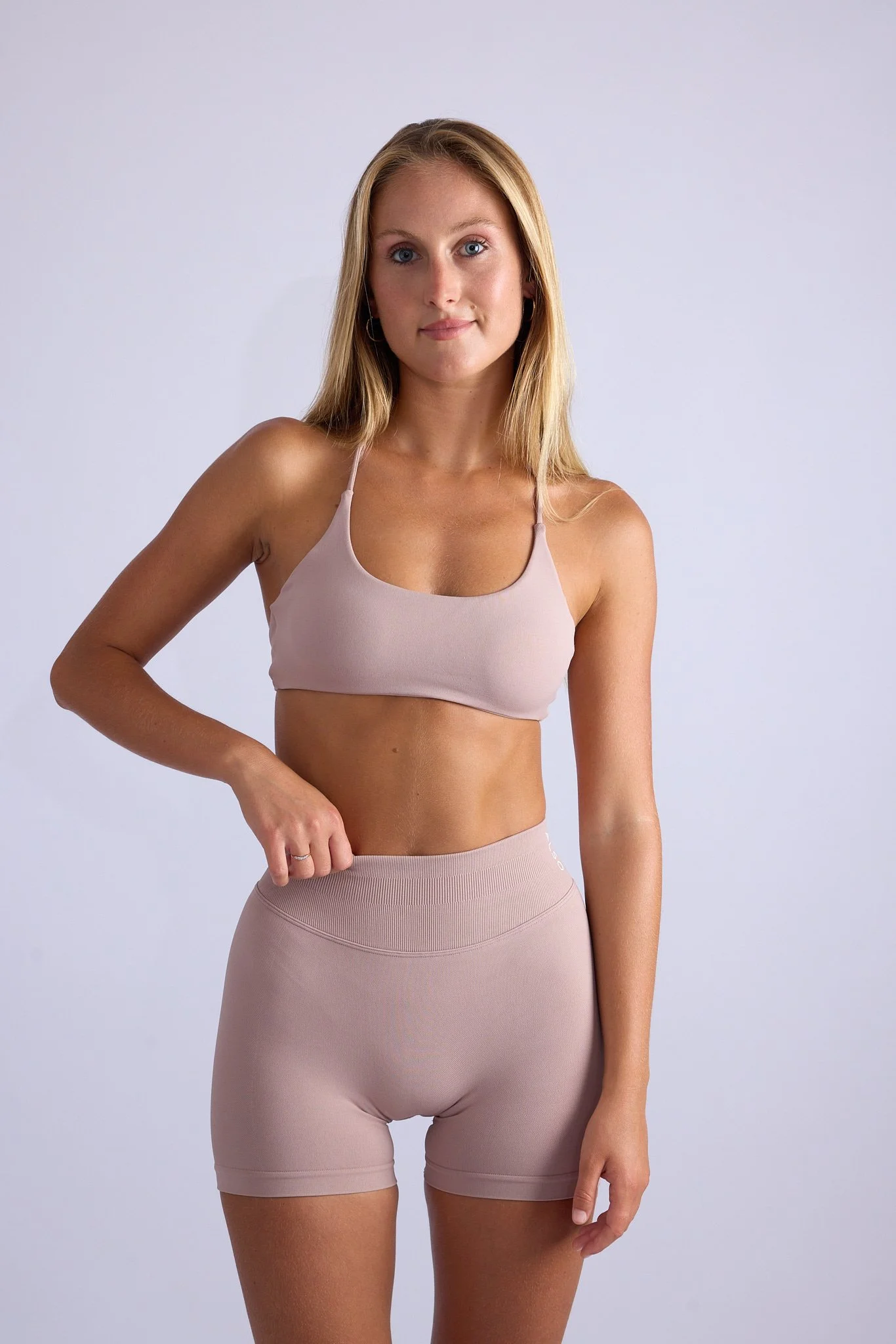 DESERT SAND LUXE CROP
