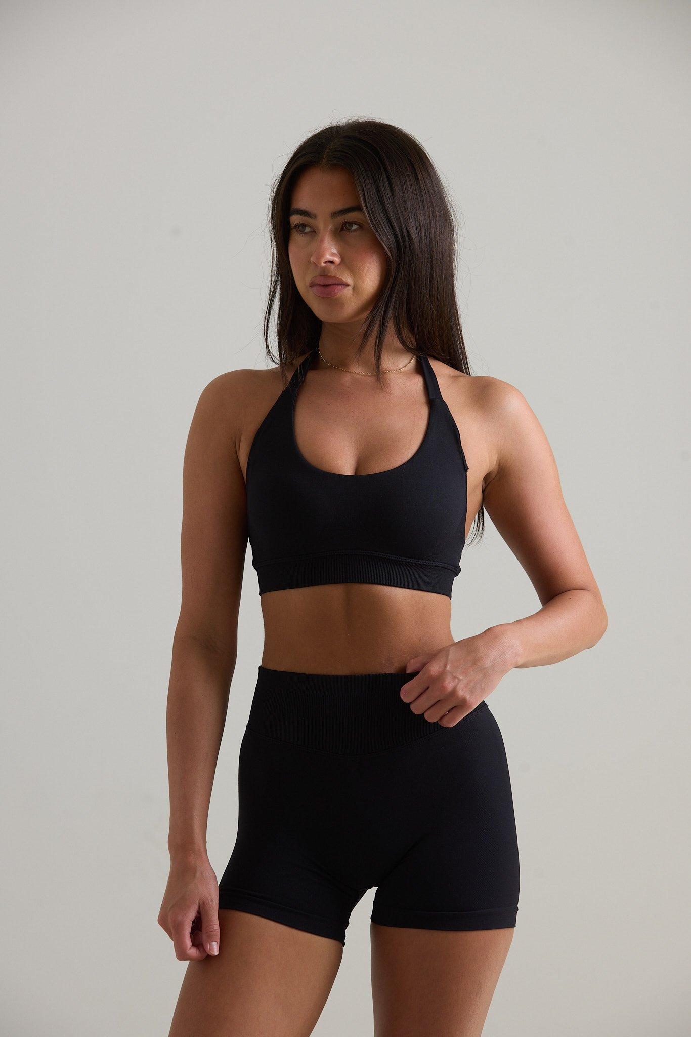 BLACK HALTER CROP