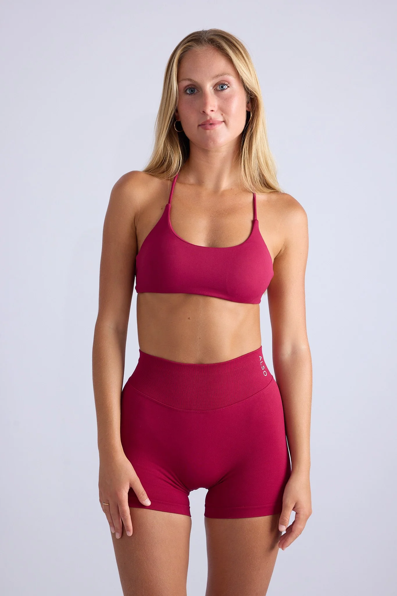 CHERRY RED LUXE CROP