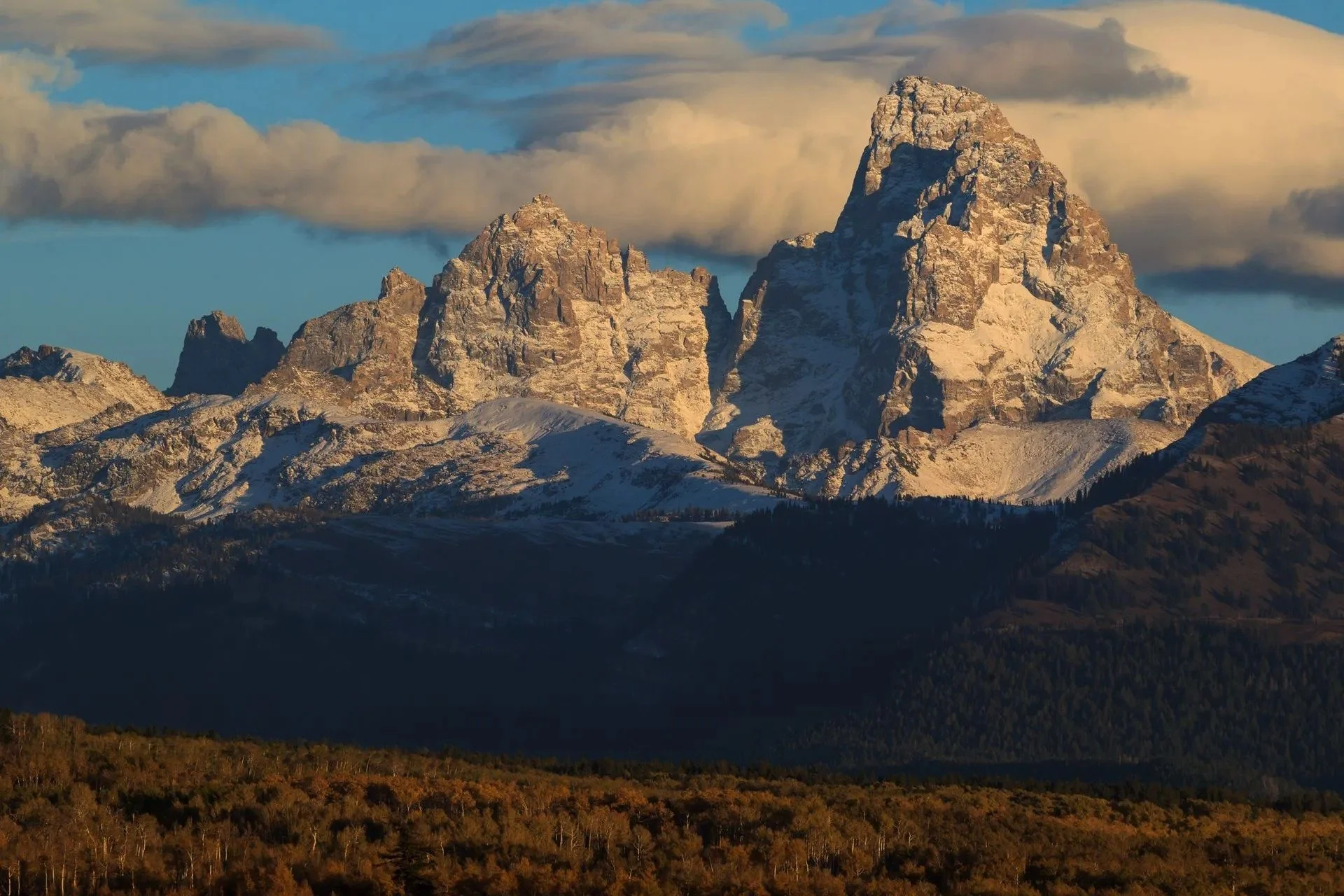 Vacation Luxury Mountain Views.jpg