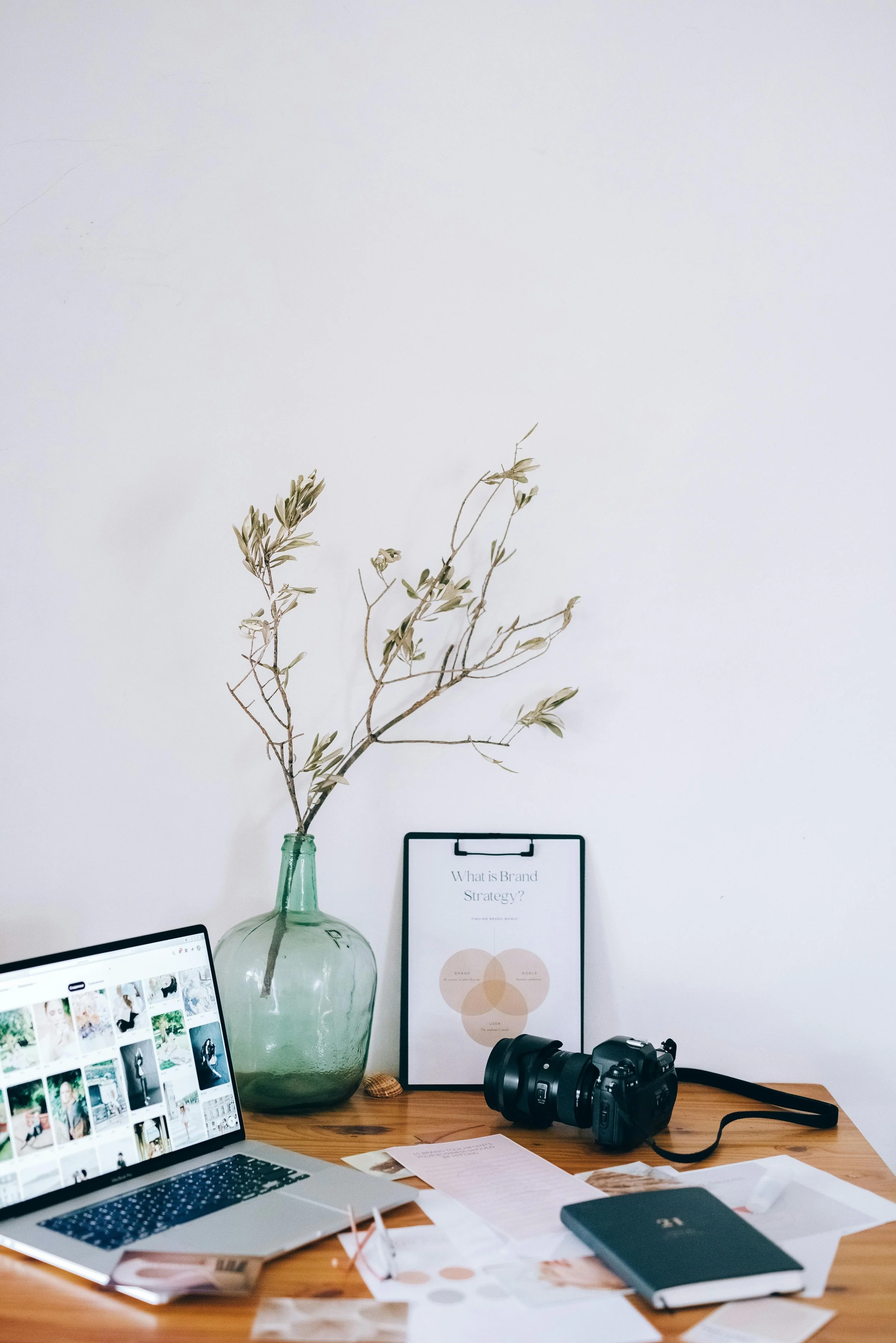 GRASSROOTS VS. DIGITAL MARKETING: WHICH ONE SHOULD YOU ACTUALLY BE USING?