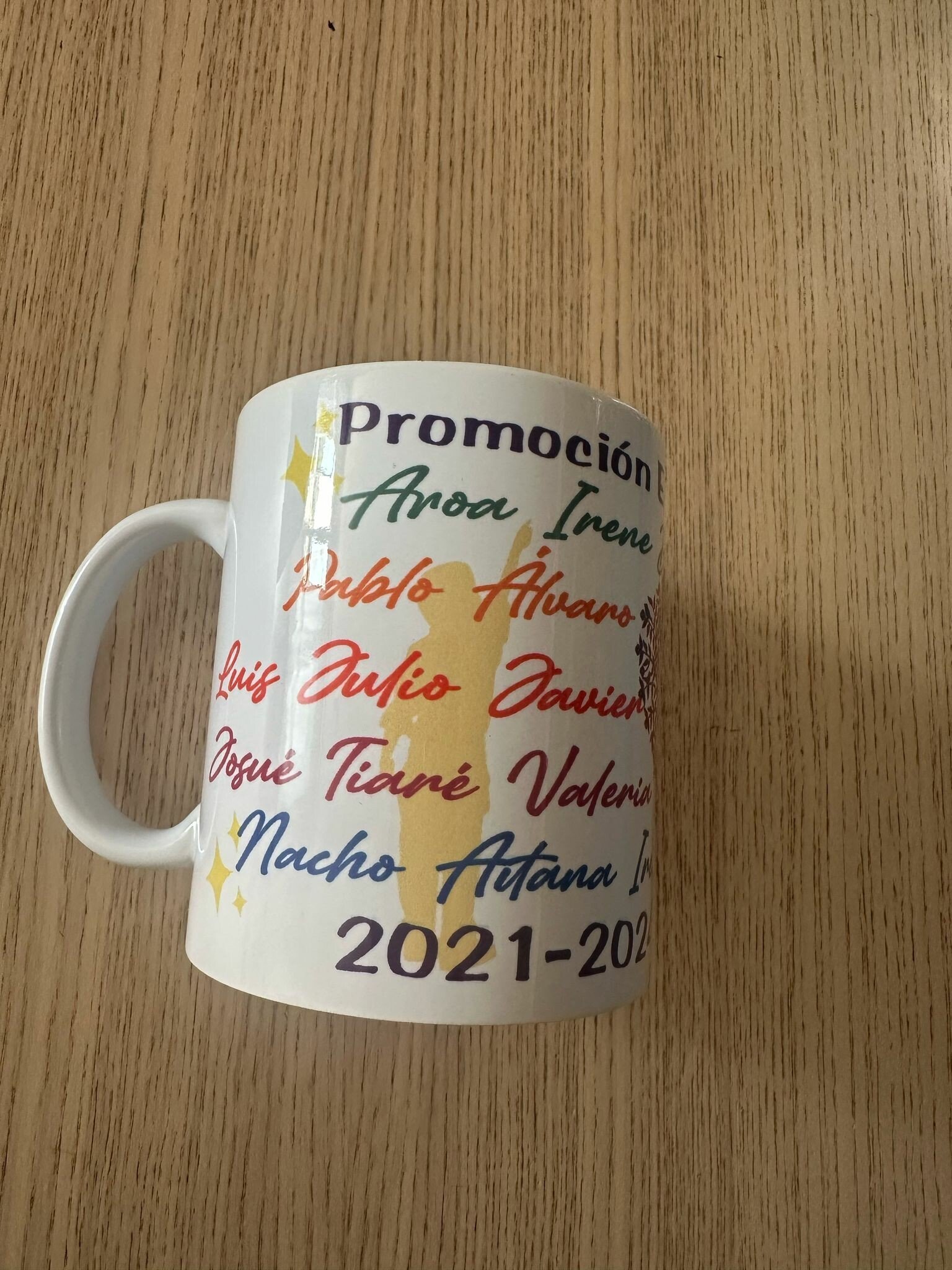 Taza cerámica - La Novia de Brighton | Batas personalizas y regalos de Novias