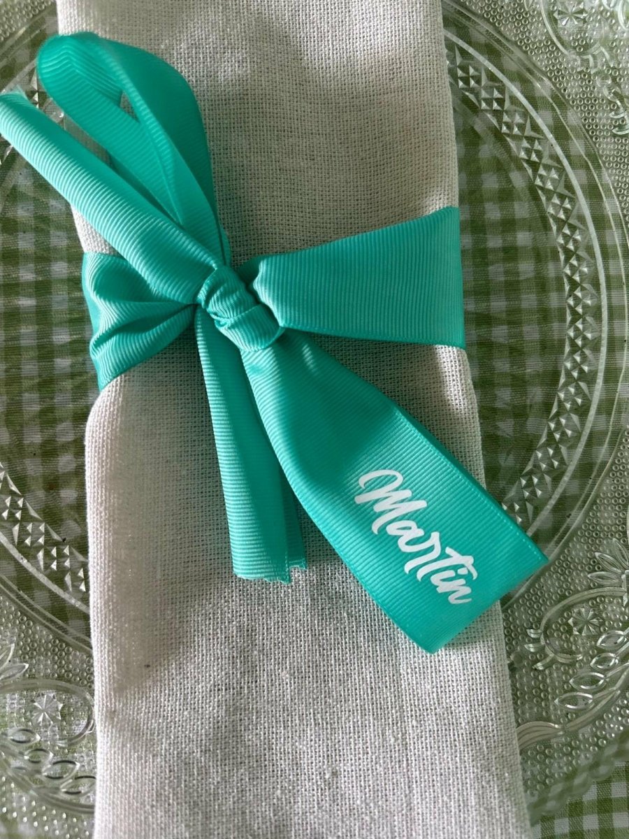 Marcasitio lazo - La Novia de Brighton | Batas personalizas y regalos de Novias