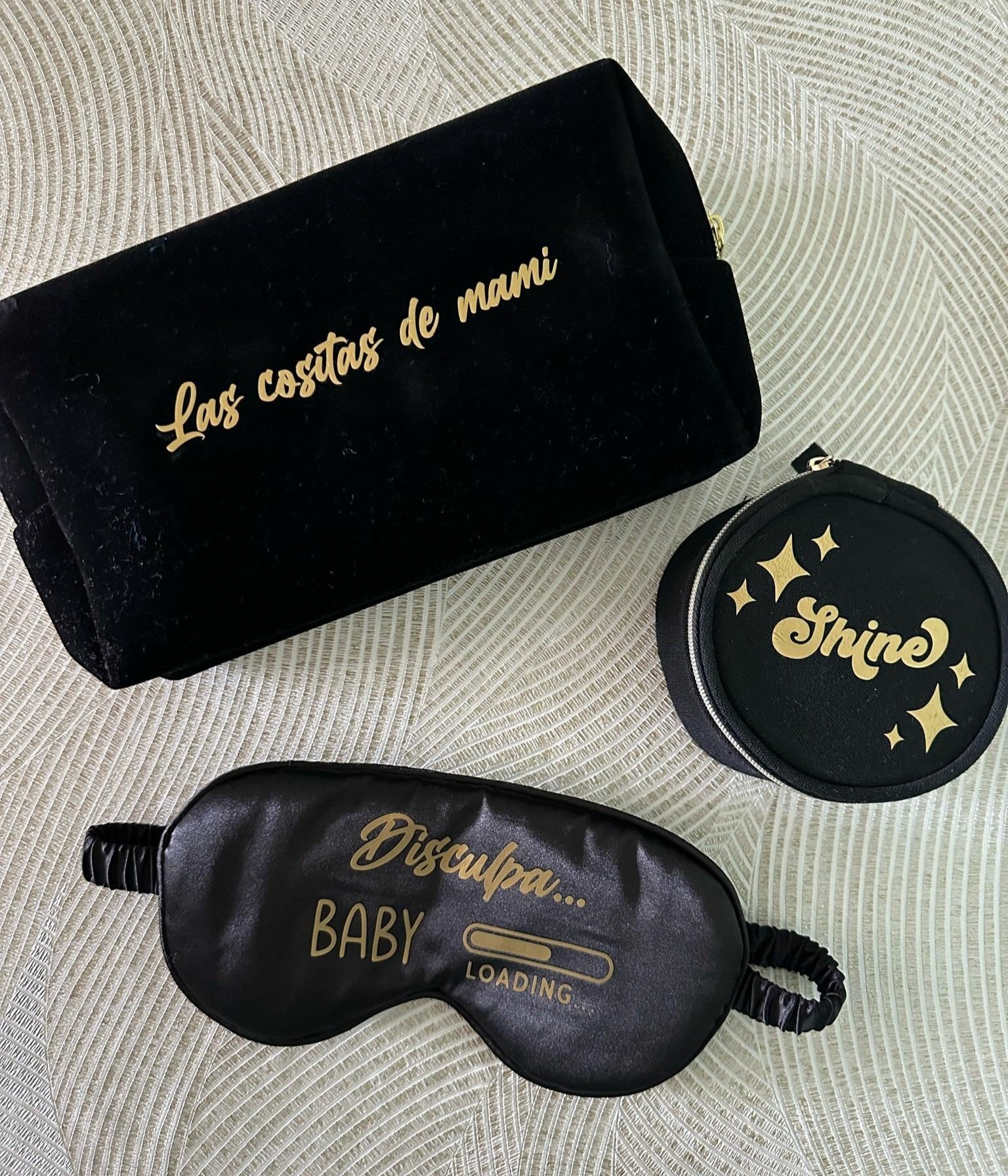 Black Velvet Box - La Novia de Brighton | Batas personalizas y regalos de Novias