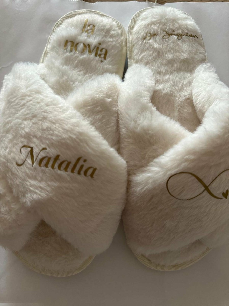 Zapatillas Cruzadas - La Novia de Brighton | Batas personalizas y regalos de Novias