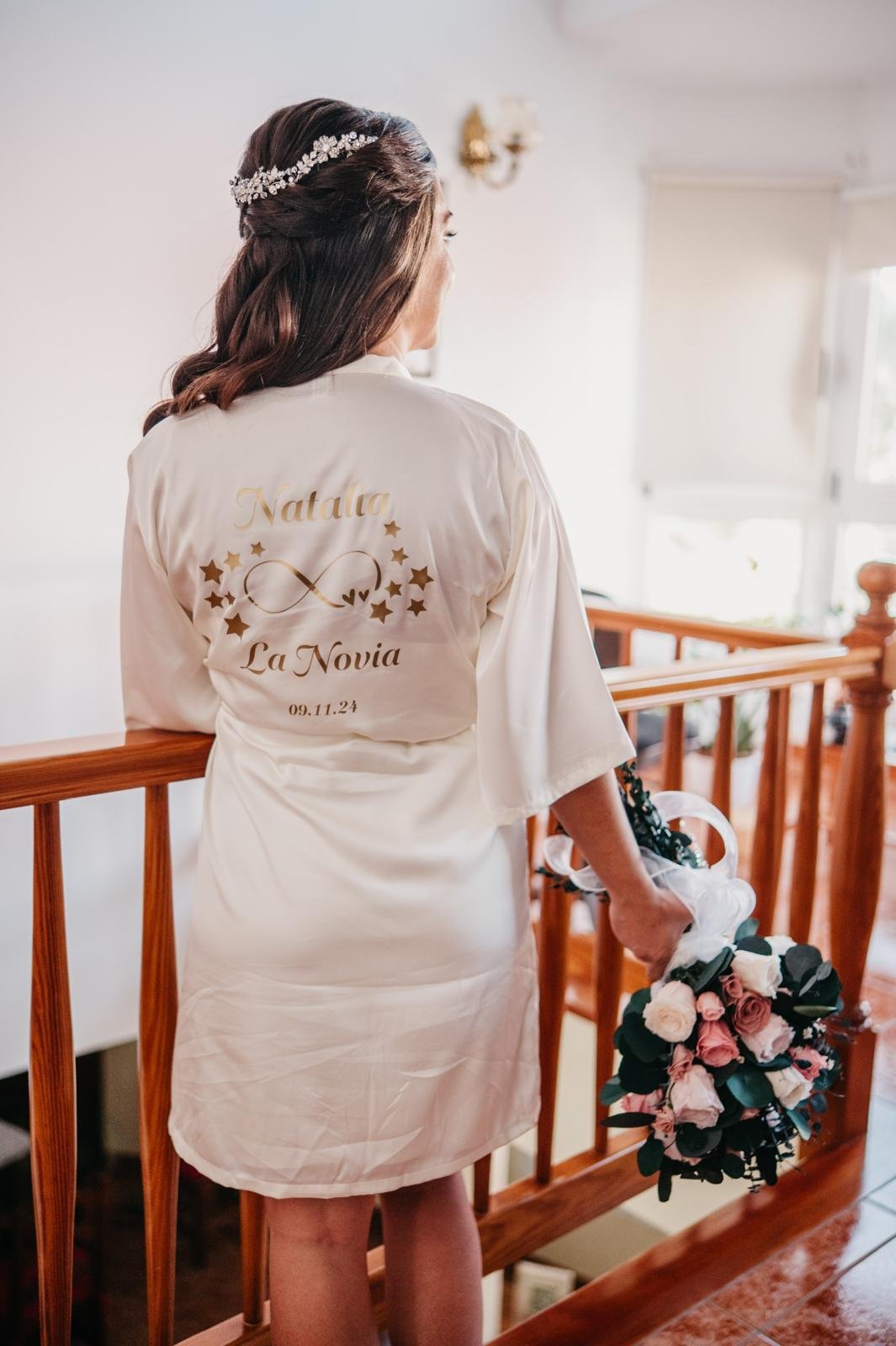 Bata lisa - La Novia de Brighton | Batas personalizas y regalos de Novias