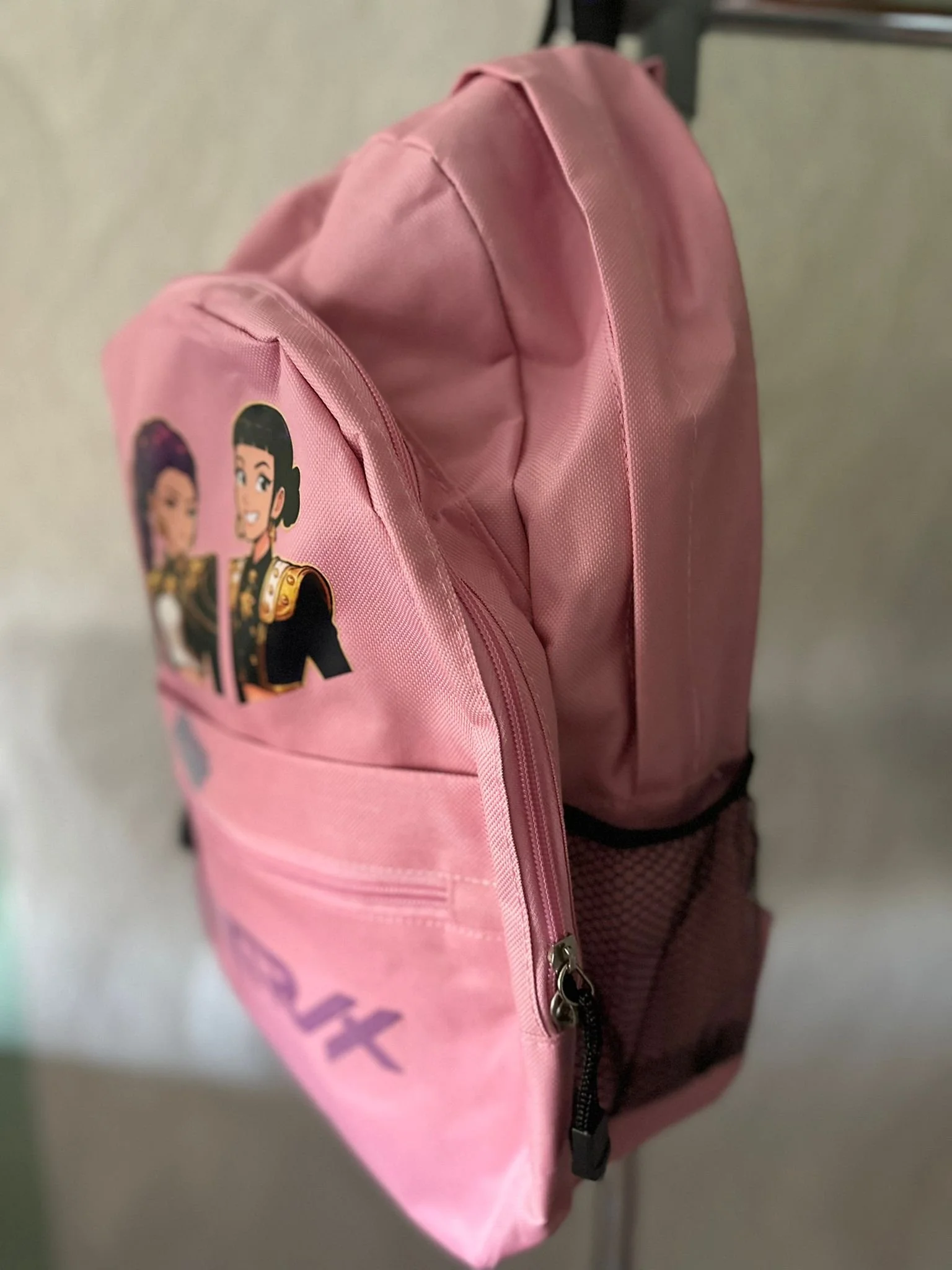 Mochila - La Novia de Brighton | Batas personalizas y regalos de Novias