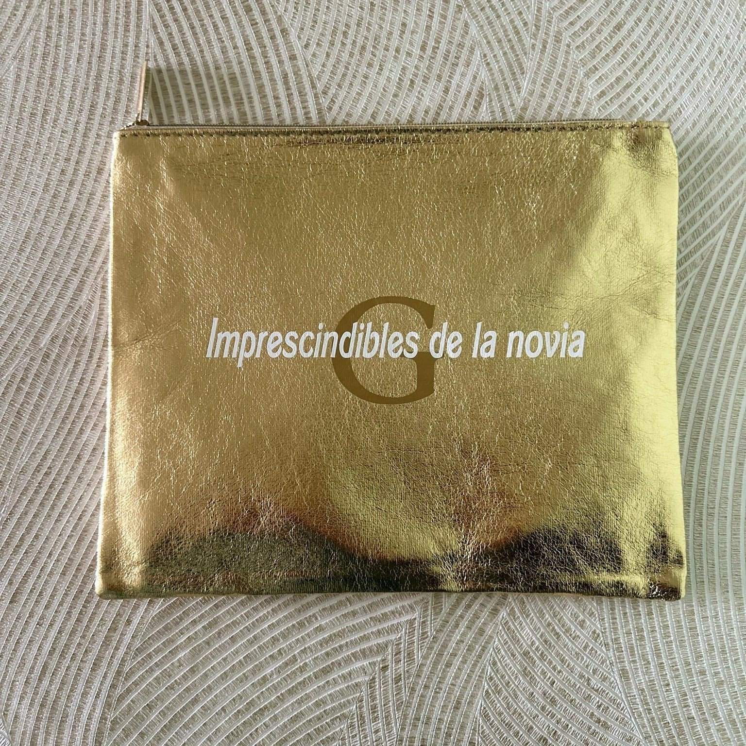 Golden Box Novia - La Novia de Brighton | Batas personalizas y regalos de Novias