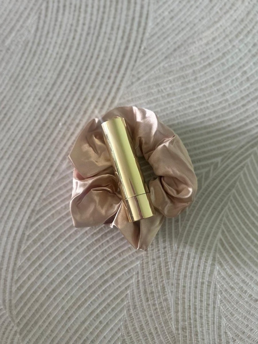 Kit regalo coletero y labial - La Novia de Brighton | Batas personalizas y regalos de Novias