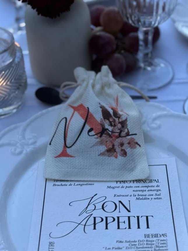 Saquito regalo - La Novia de Brighton | Batas personalizas y regalos de Novias