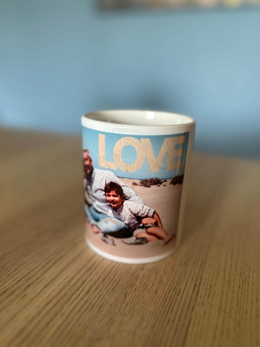 Taza cerámica - La Novia de Brighton | Batas personalizas y regalos de Novias