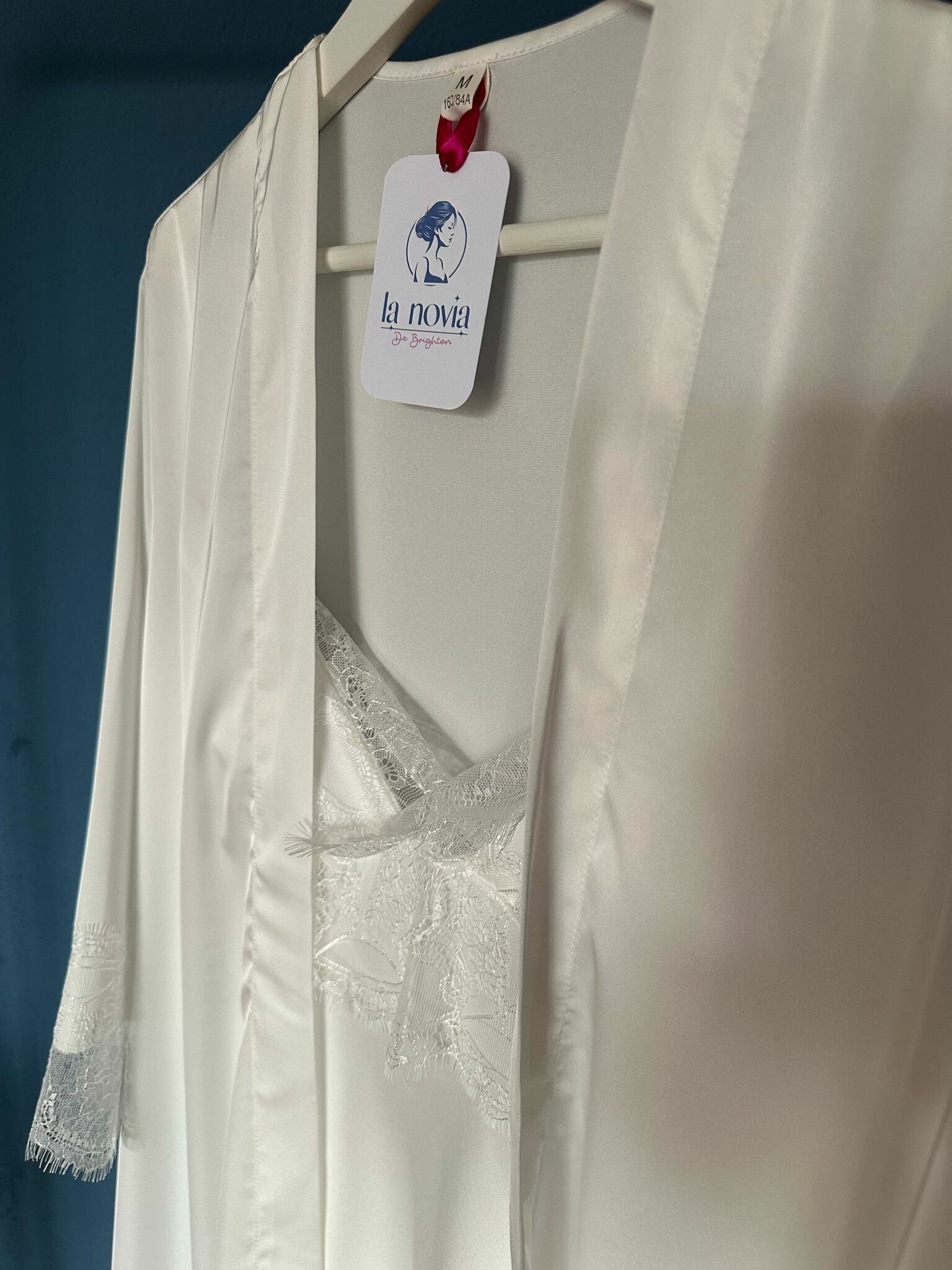 Juego completo novias - La Novia de Brighton | Batas personalizas y regalos de Novias