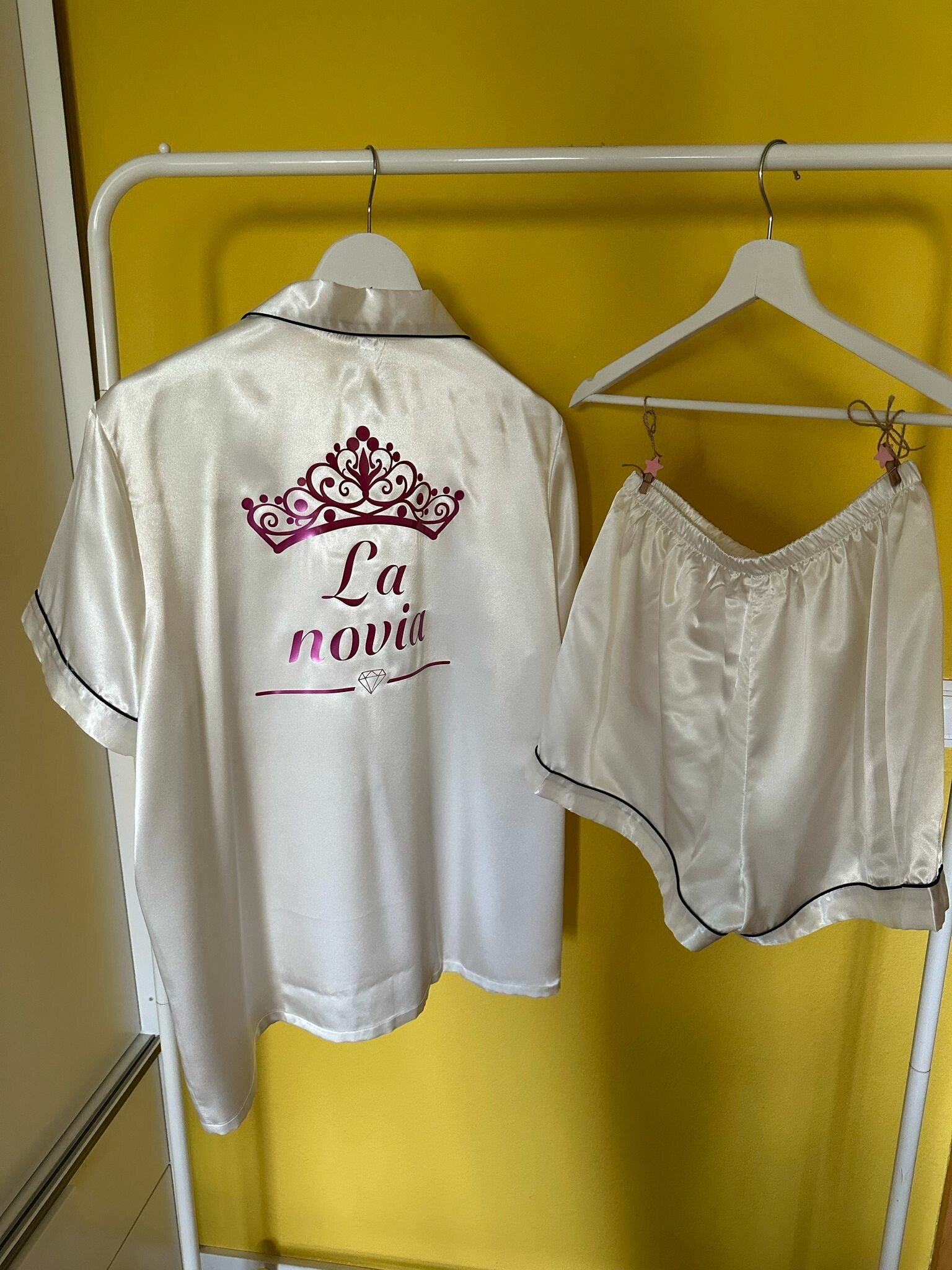 Pijama mujer - La Novia de Brighton | Batas personalizas y regalos de Novias