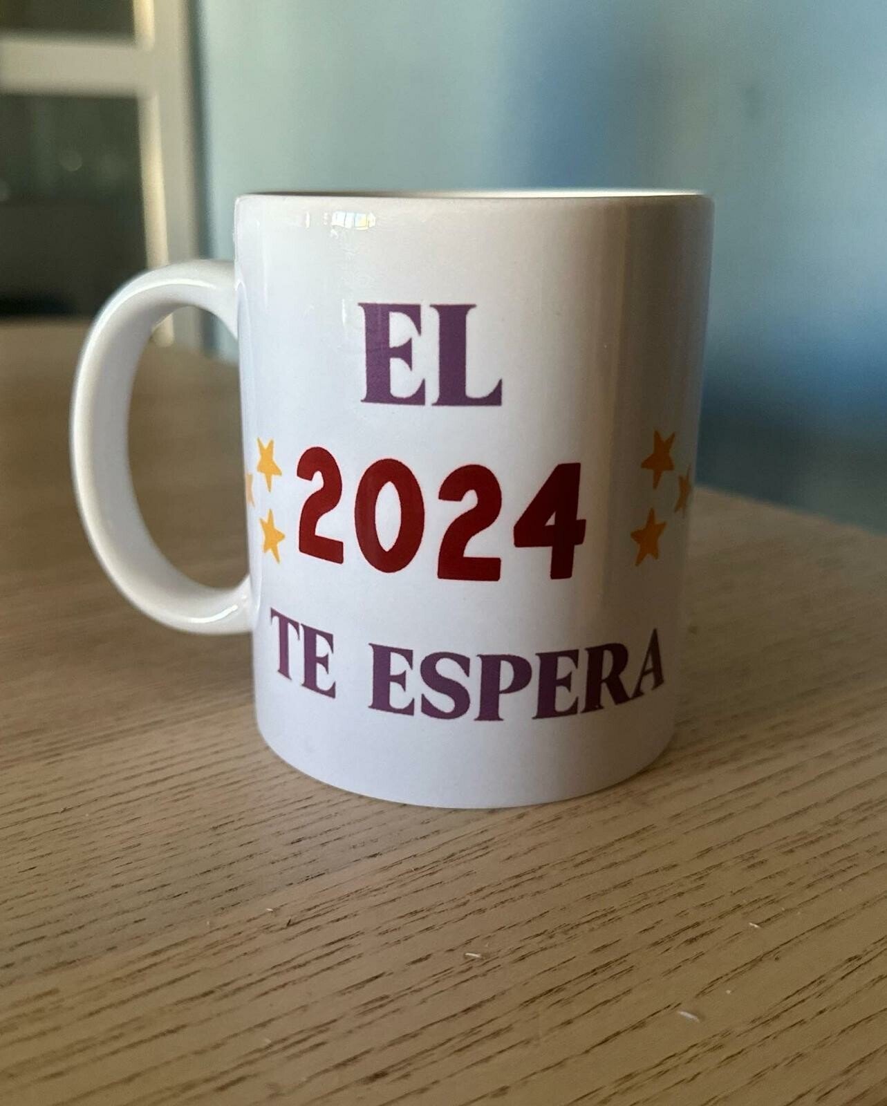 Taza cerámica - La Novia de Brighton | Batas personalizas y regalos de Novias