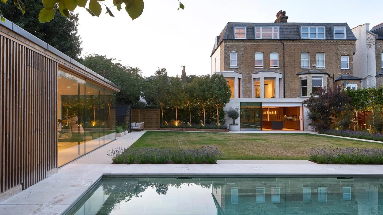 Wimbledon Common Residence: A Connected Estate Designed for Modern Living