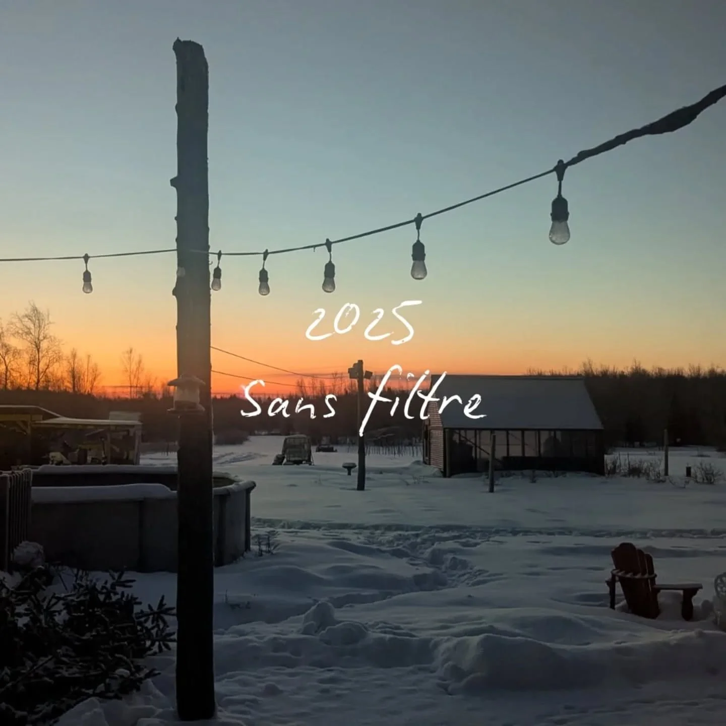 2025 m'a confirm&eacute; que j'avais besoin de ralentir.

Non pas parce que j'avais enfin tout compris ou que j'avais toutes les r&eacute;ponses...simplement parce que cette ann&eacute;e a mis en &eacute;vidence que je n'ai plus envie de courir.

Cel