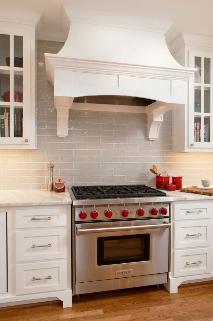 stove-and-hood-684x1030.jpg