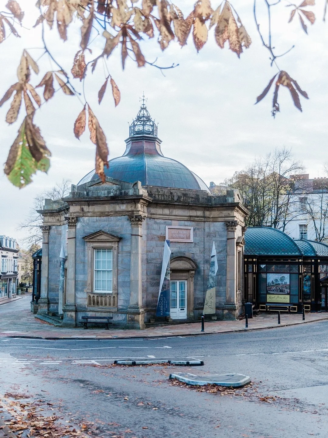 H A R R O G A T E | North Yorkshire | An elegant spa town which I had the pleasure of visiting last week and learn about its therapeutic springs, which were first discovered in 1571.

This beautiful octagonal building, the Royal Pump Room, was opened