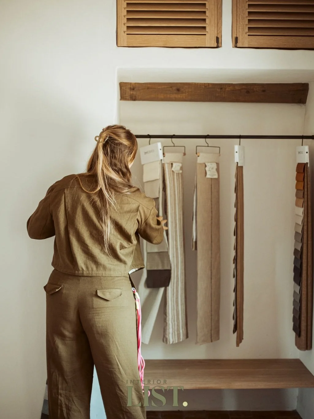 &ldquo;Het advies aan huis maakte voor mij echt het verschil. Ik kon de stoffen zien &eacute;n voelen in mijn eigen interieur, en samen hebben we meteen alle technische details besproken. Zo wist ik 100% zeker dat ik de juiste keuze maakte.&rdquo; - 