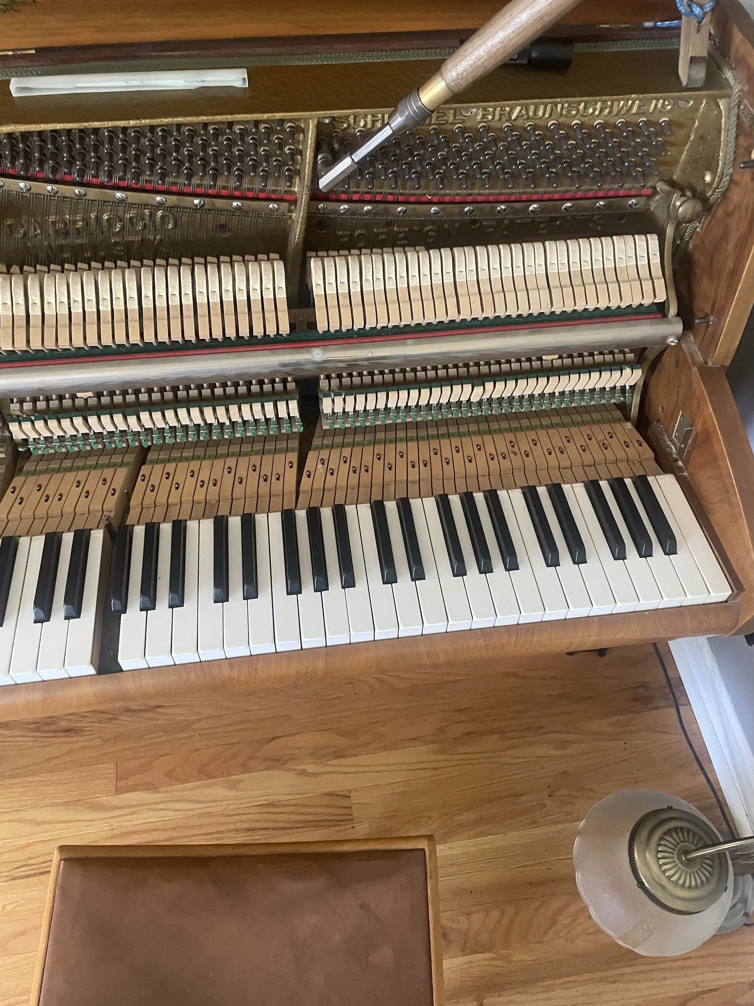 A mid-tuning and repair photo