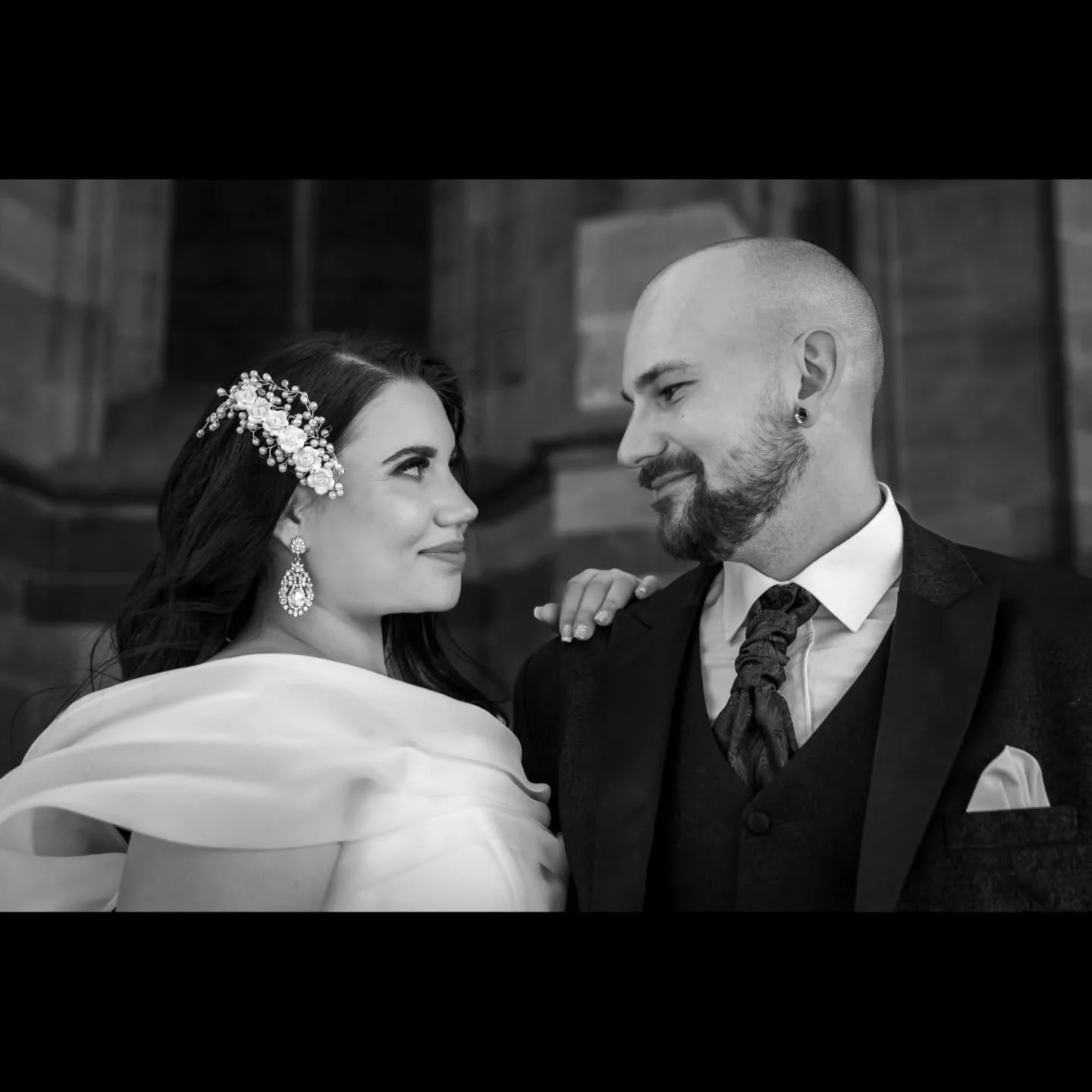 Karinka a M&aacute;rio 🤍🖤 
Tak s t&yacute;mito dvomi to boli intenz&iacute;vne 2 dni pln&eacute; &uacute;smevov, srandy a dobrej n&aacute;lady... prajem v&aacute;m aby ste sa takto bavili cel&yacute; život 🥂
@karinadomanicova 
@mariodomanic