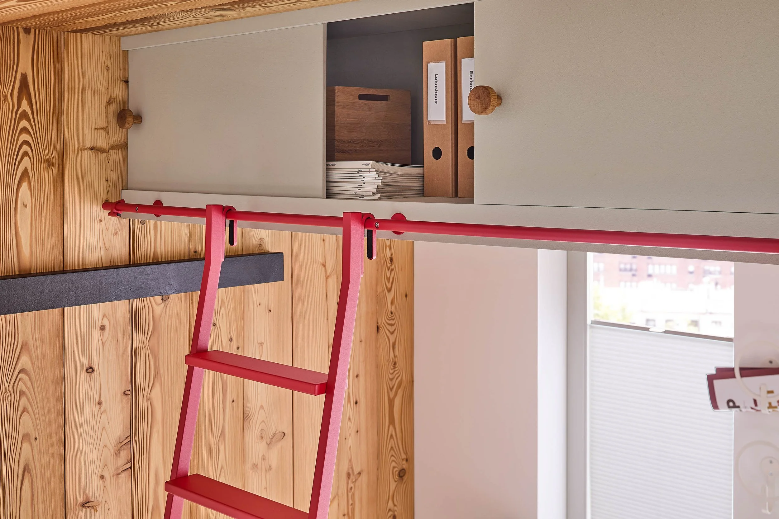 MWE Hook Ladder — BetterStainlessHardware