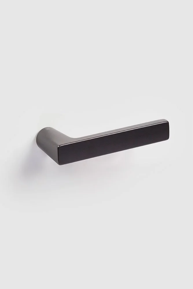 Verum Pure lever