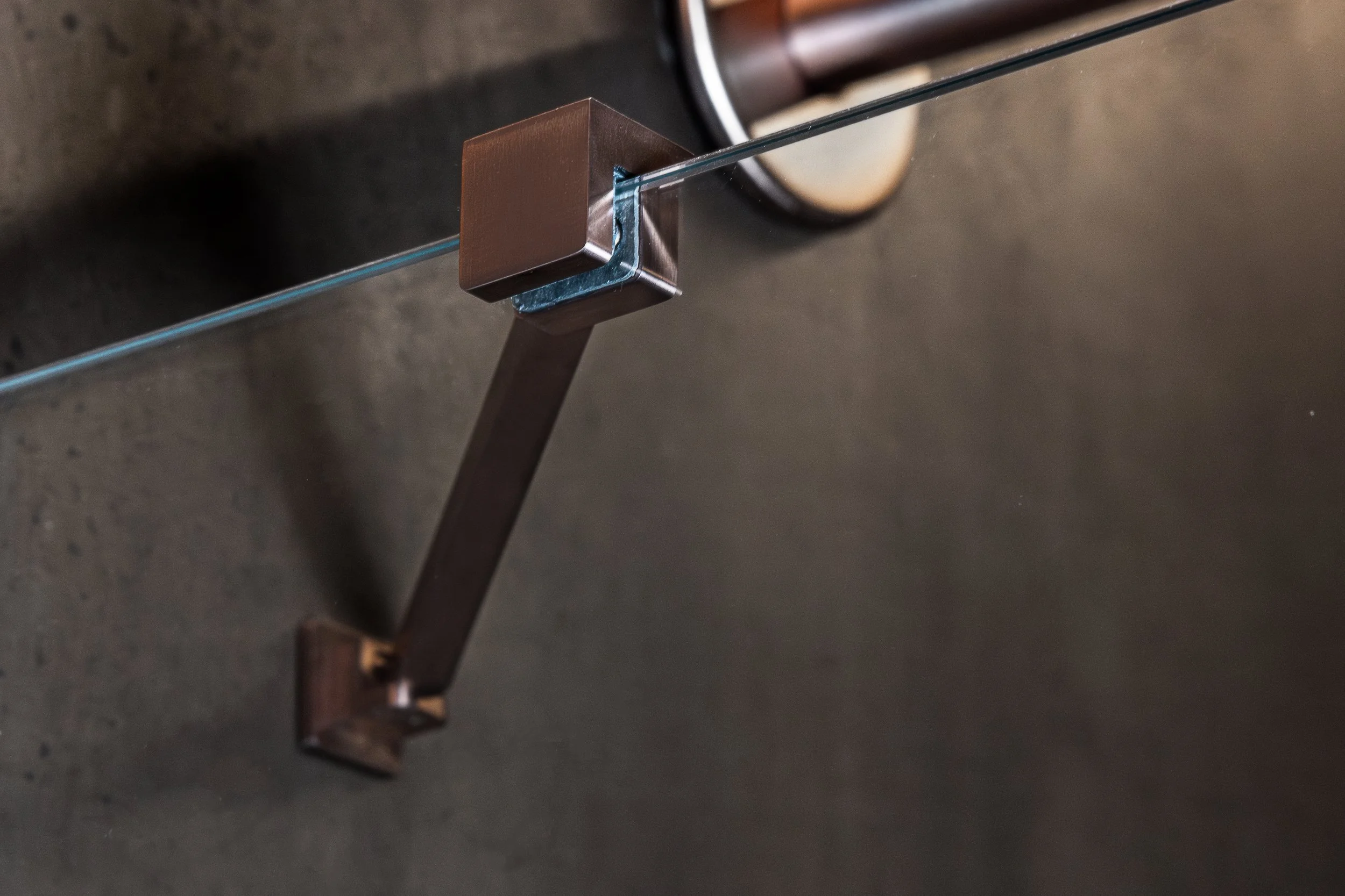 MWE stationary glass mount for shower enclosure