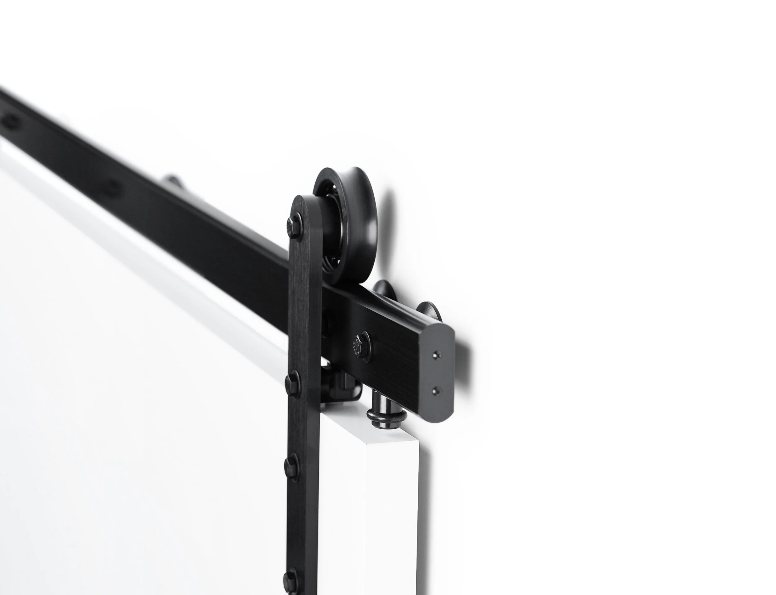 Krownlab Axel barn door hardware
