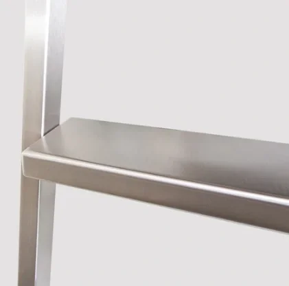 MWE custom ladder features