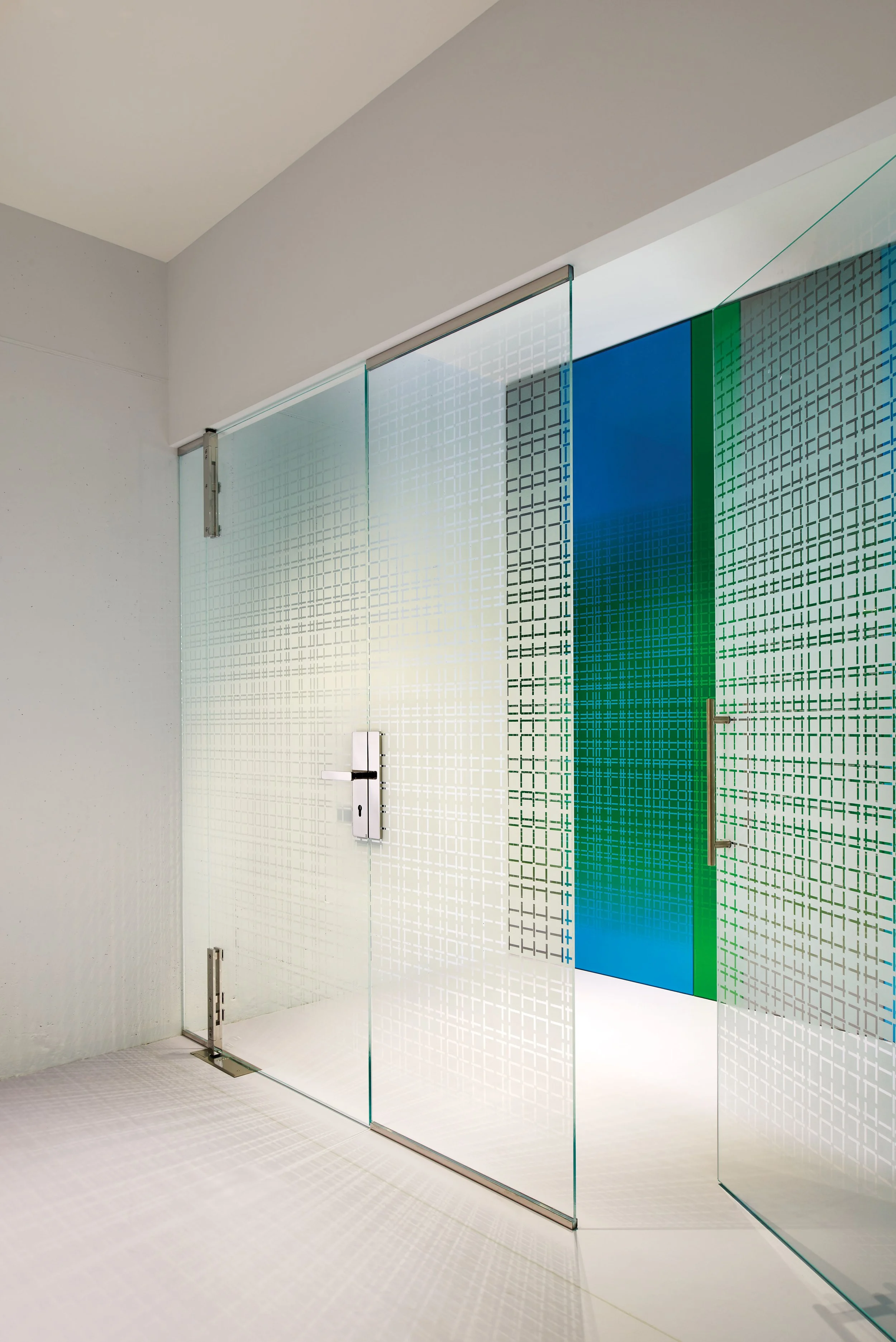 MWE pivot door hardware Akzent Aura