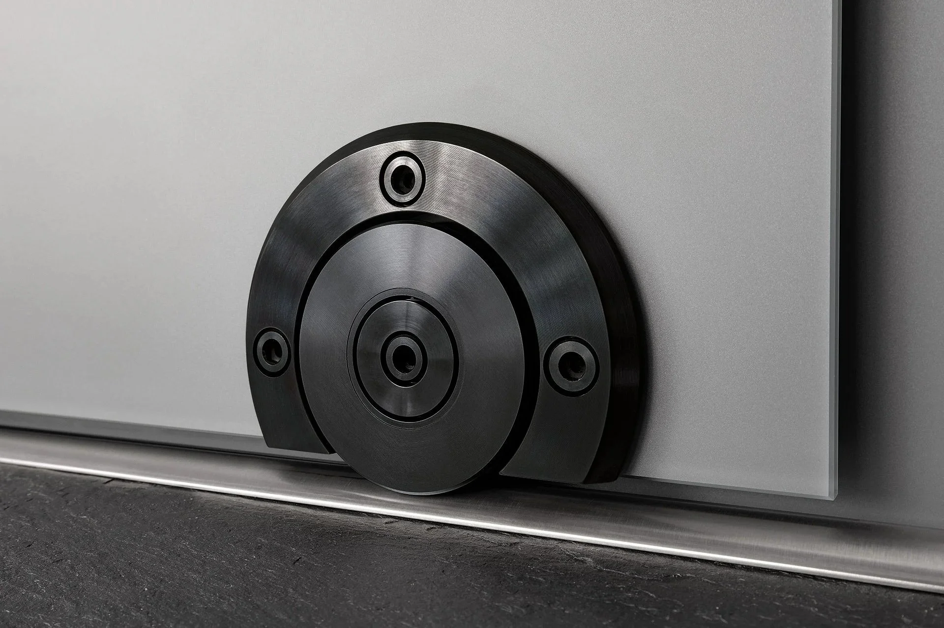 MWE PVD Carbon Black finish