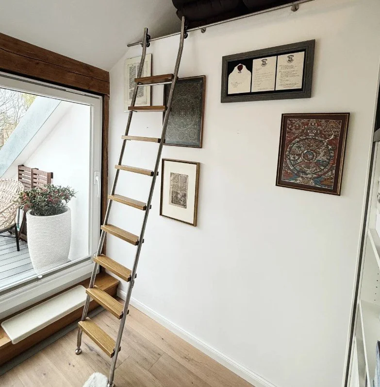 MWE SL.6003.KL ROLLING TELESCOPINGLADDER