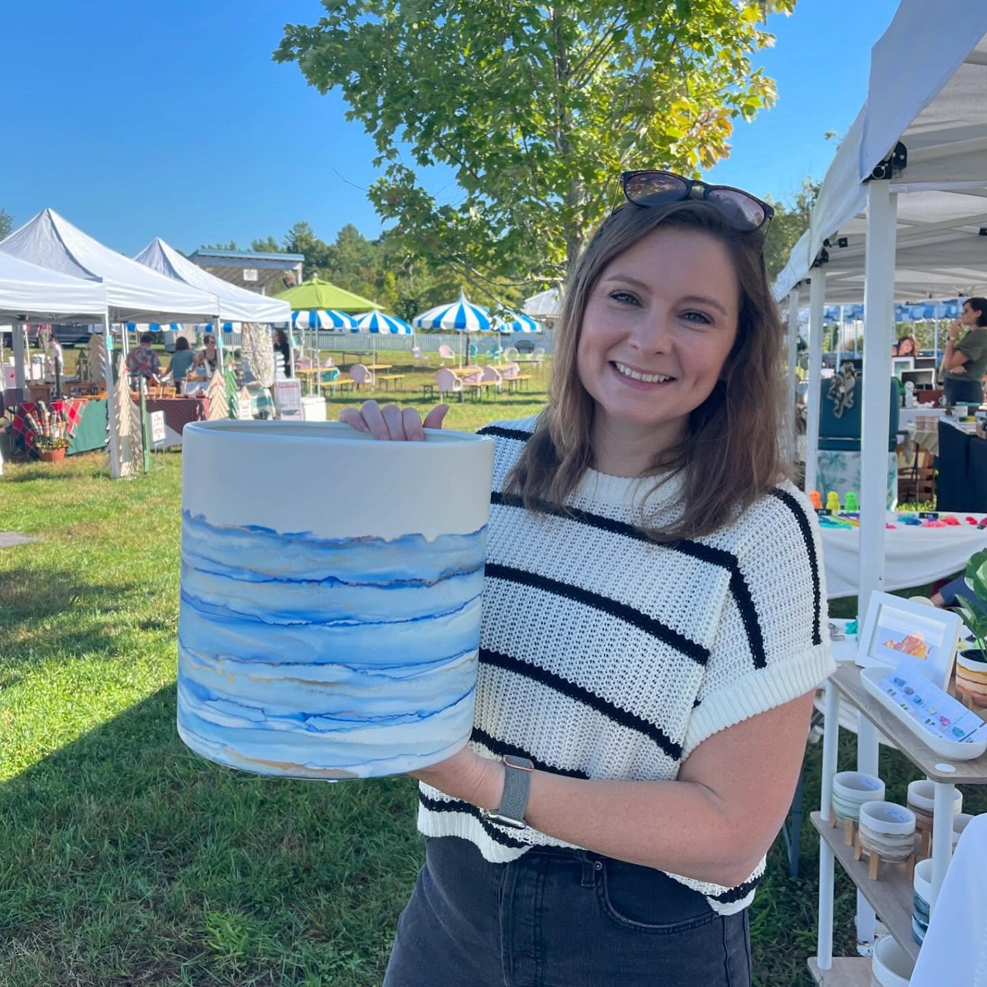 👋 It&rsquo;s Holiday Market Season! In case you are wondering where to find me:
📍11/9 @reynoldshomestead 10a-3p
📍12/7 @bluebirdandco Holiday Market Crawl 10a-4p
📍12/8 @kingfamilyvineyards Holiday Market 10a-4p
📍12/14 @merriemillfarmandvineyard H