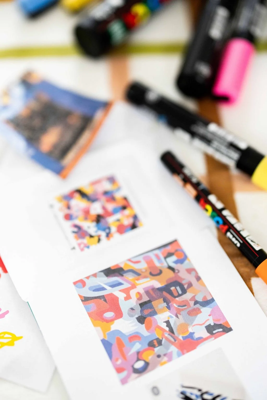 Images-colorées-type-moodboard-avec-posca.jpg