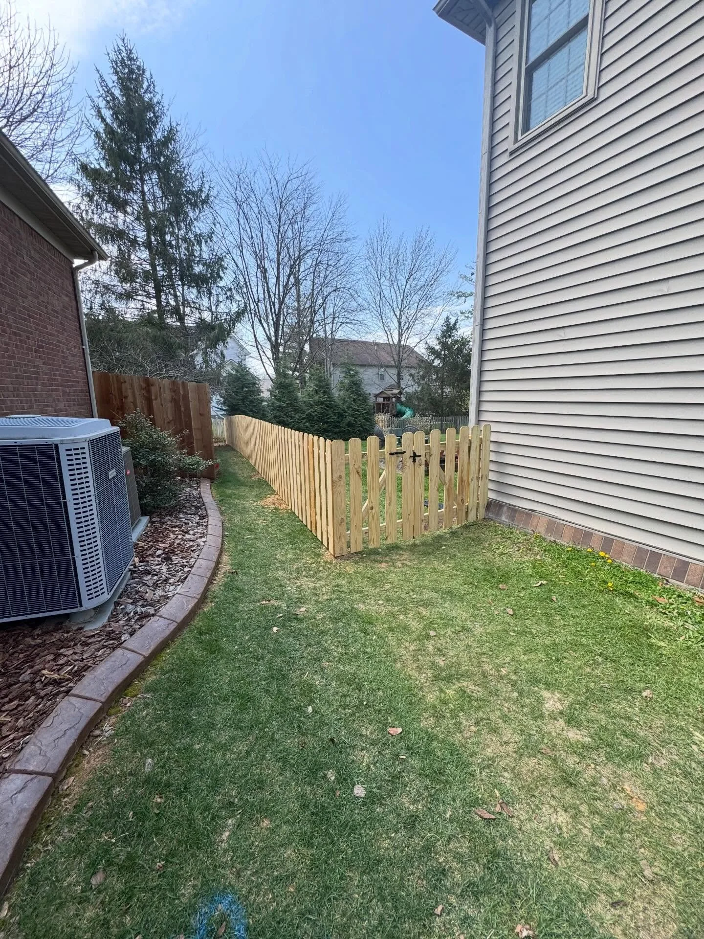 Nice 4&rsquo; picket fence done #fence #cjhfencing #wood #pine