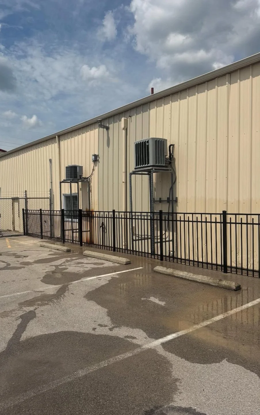 Metal fence repair and replacement for commercial property in Lexington KY