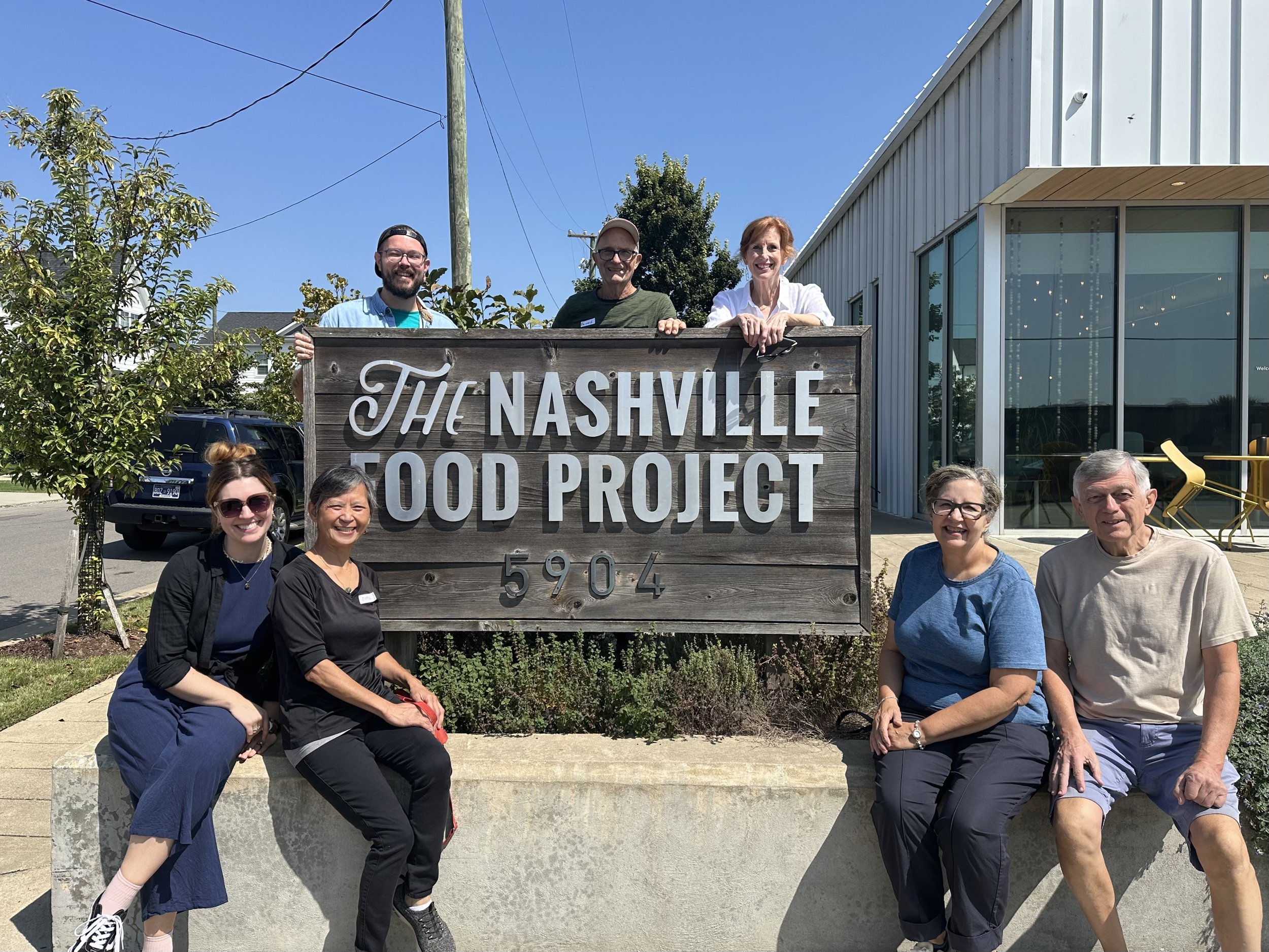 Giving Back: Volunteer Opportunities for Adults 60+ at Renaissance Center Nashville