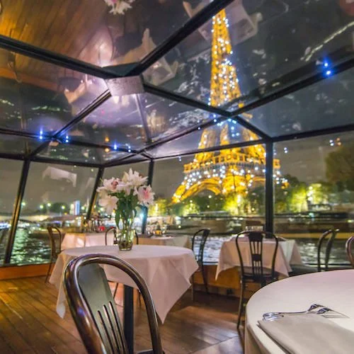 cruise-dinner-paris-seine-boat-interior-night-eiffel-tower-pcv-500-sq.jpg