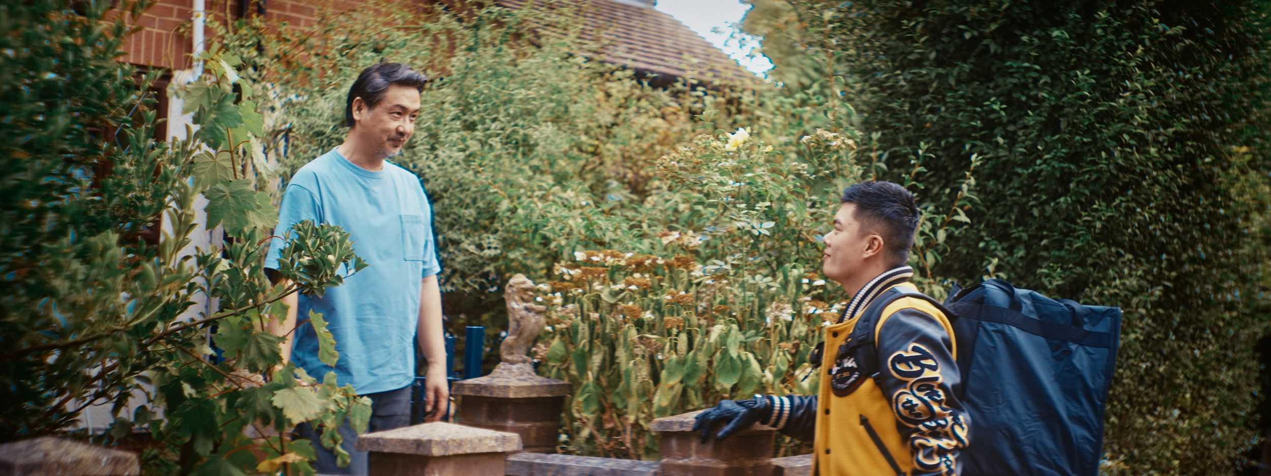 ONLINE 2.35 SUBBED.00_04_47_14.Immagine156.png