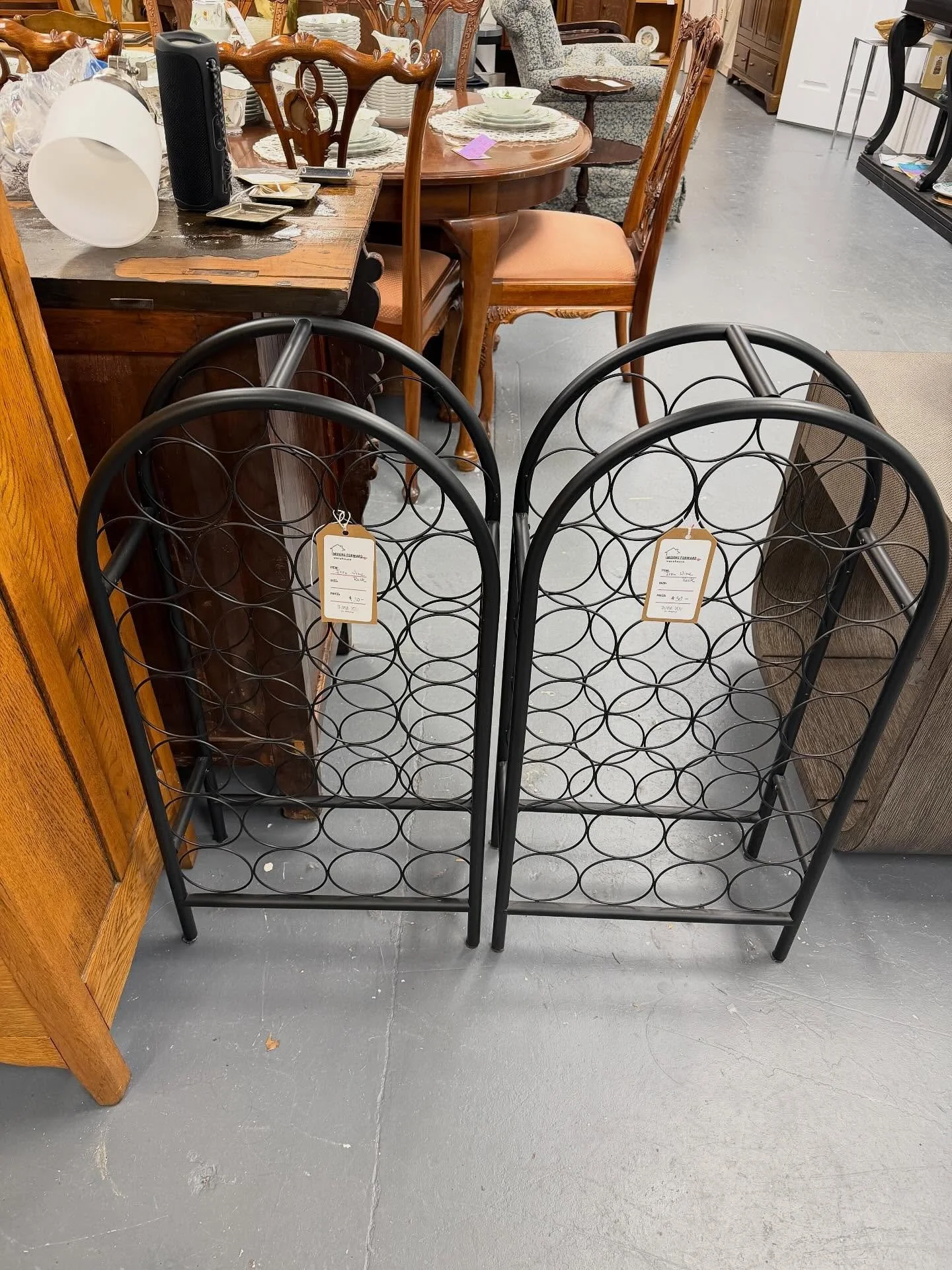 Come treasure hunt with us this week at MFW!!

These are some of the amazing finds we loved while looking around the warehouse today😍

Come stop by this week, these pieces are waiting for a new home💕 🏠

📍244 Sheffield Street, Mountainside, NJ 070