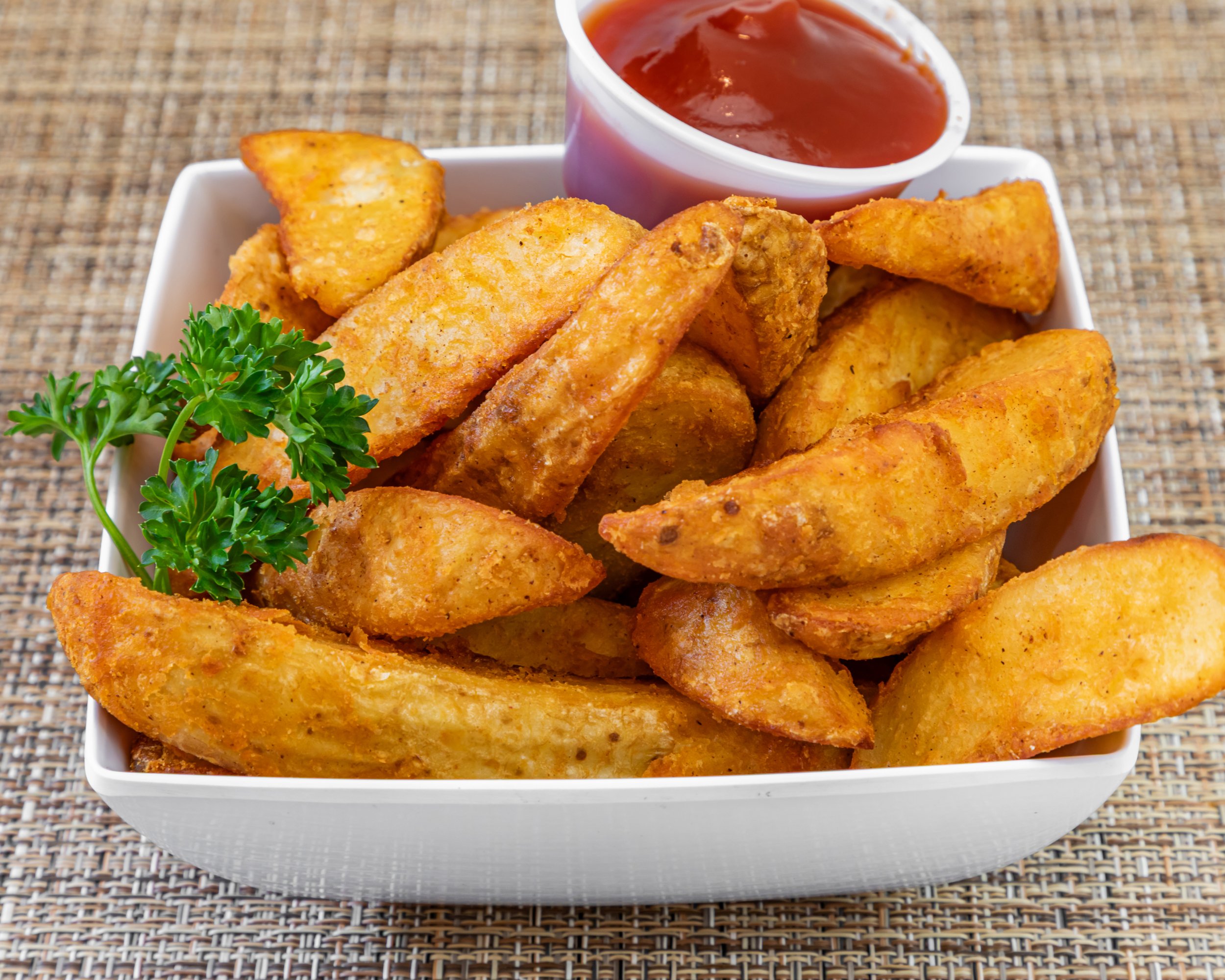 Brosto(NewOrleans)_PotatoWedges.jpg