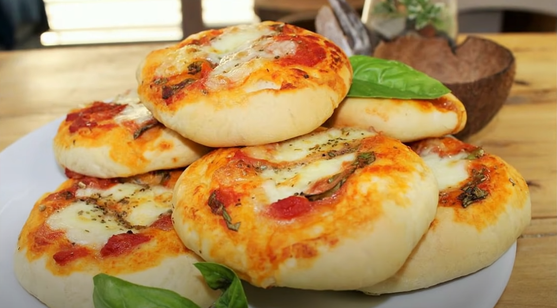 PIZZETTE FACILI E VELOCI PRONTE IN 40 MINUTI