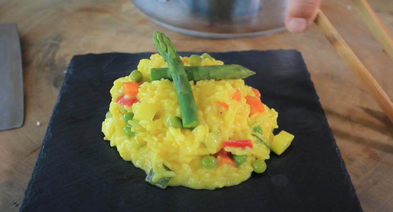 RISOTTO ALLE VERDURE E ZAFFERANO