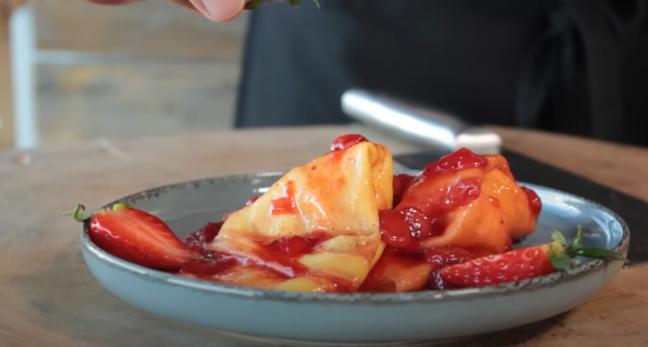 Crêpes alle Fragole con GELATO