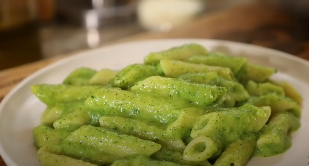 PASTA CREMA di ZUCCHINE con LA PATATA