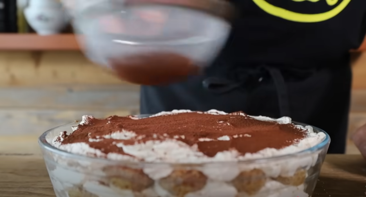 DOLCE AL CAFFE' DELLA DOMENICA