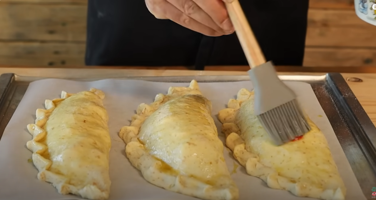 PIZZA RIPIENA IN 2 ORE