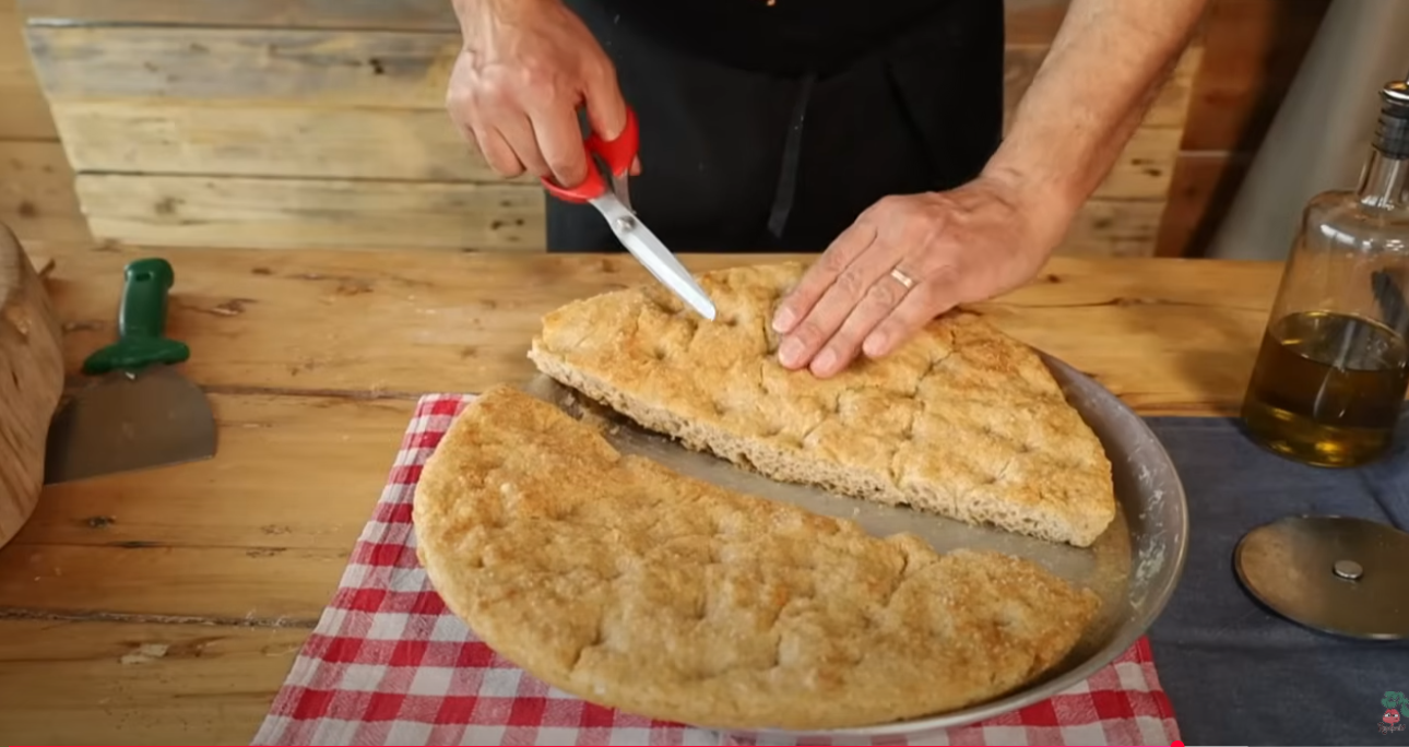 FOCACCIA FACILE DELLA DOMENICA