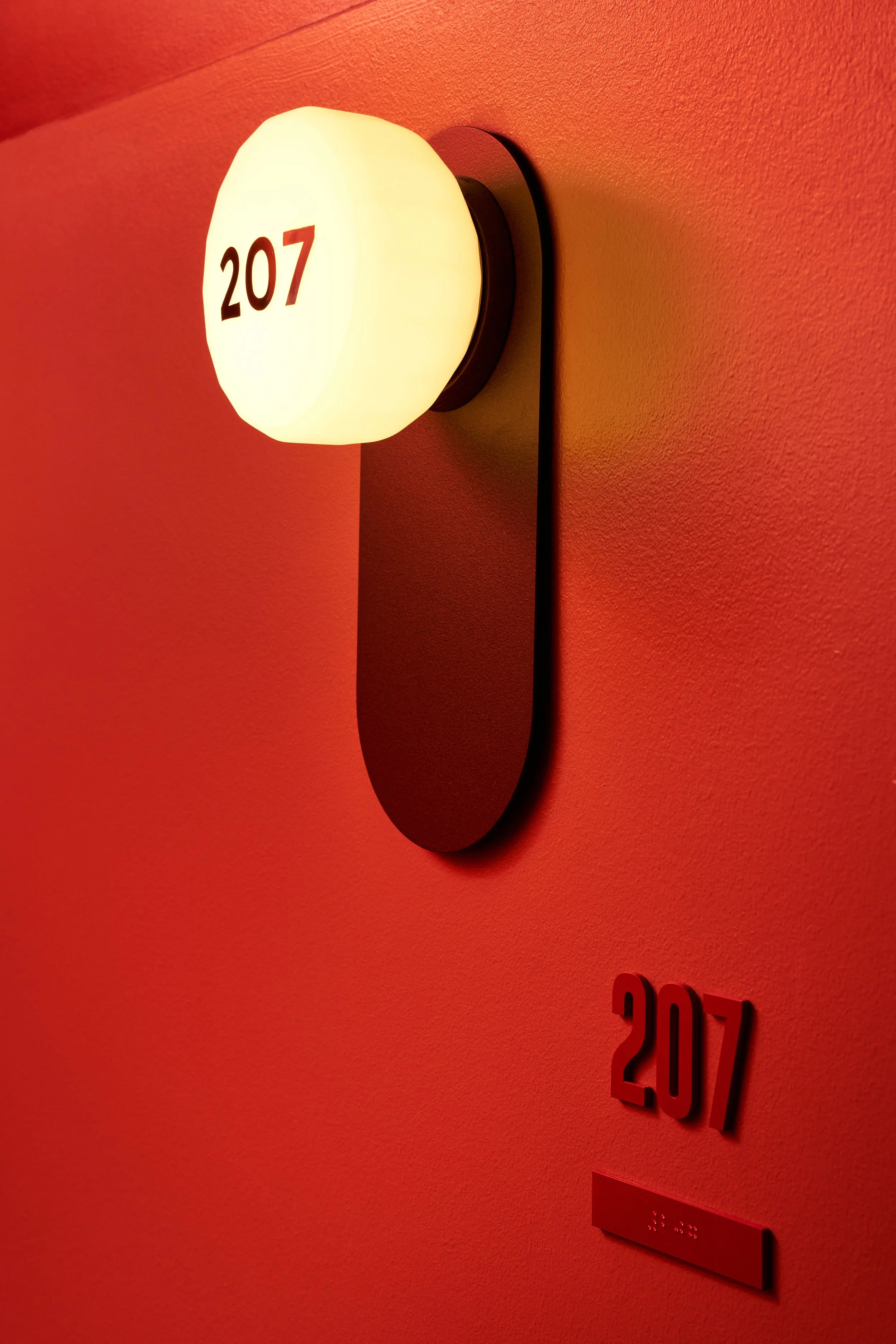 071_260608_WerkCreative_All Inn Hotel_Floor Hallways_72DPI.jpg